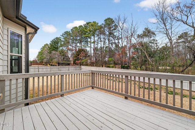 4909 Sunset Stream Drive, Fuquay Varina, NC 27526