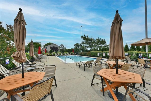 1 Anchorage Way 1108, Freeport, NY 11520
