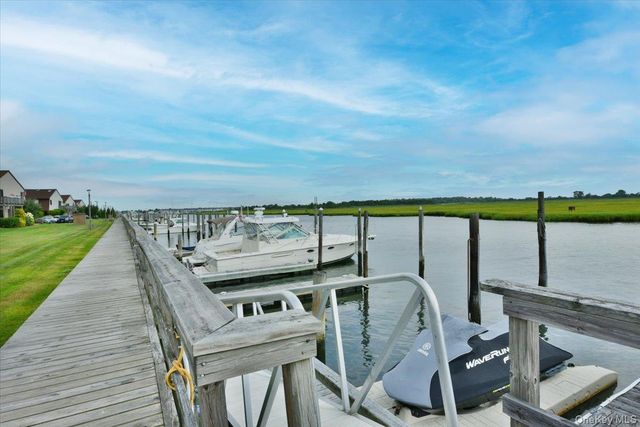 1 Anchorage Way 1108, Freeport, NY 11520