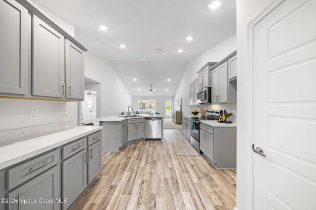 1107 Terry Road SE, Palm Bay, FL 32909