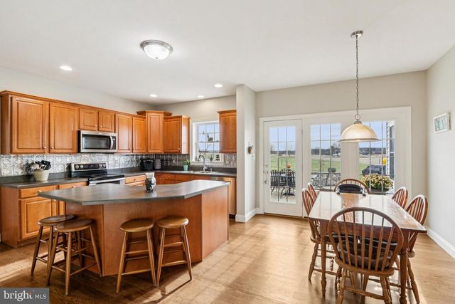 506 STONEY RUN RD, Spring City, PA 19475