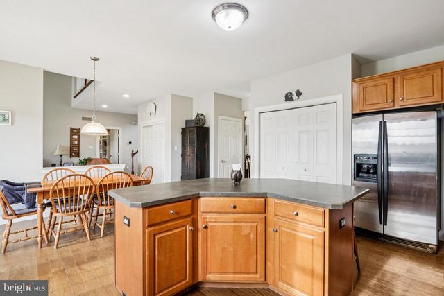 506 STONEY RUN RD, Spring City, PA 19475