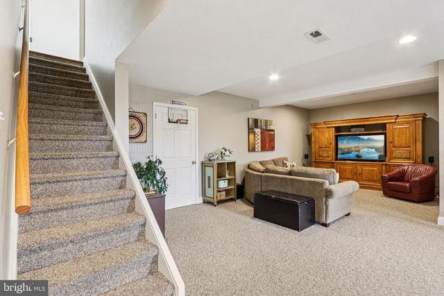 506 STONEY RUN RD, Spring City, PA 19475