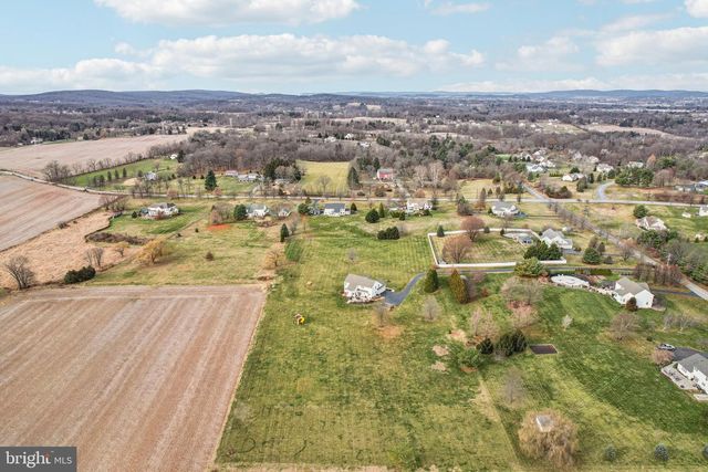 506 STONEY RUN RD, Spring City, PA 19475