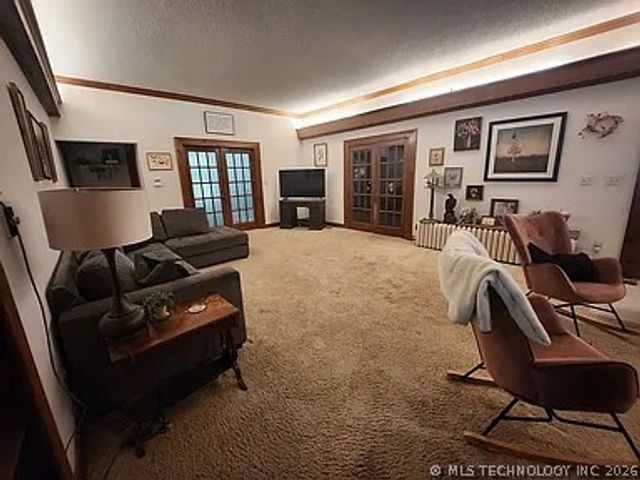 924 Vine Street, Chelsea, OK 74016