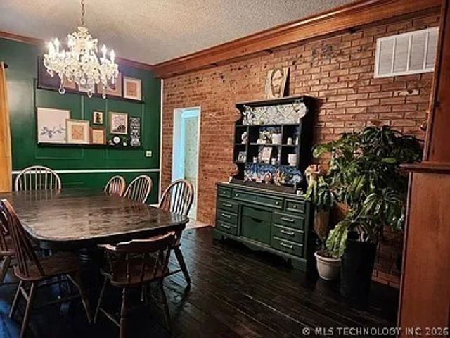 924 Vine Street, Chelsea, OK 74016