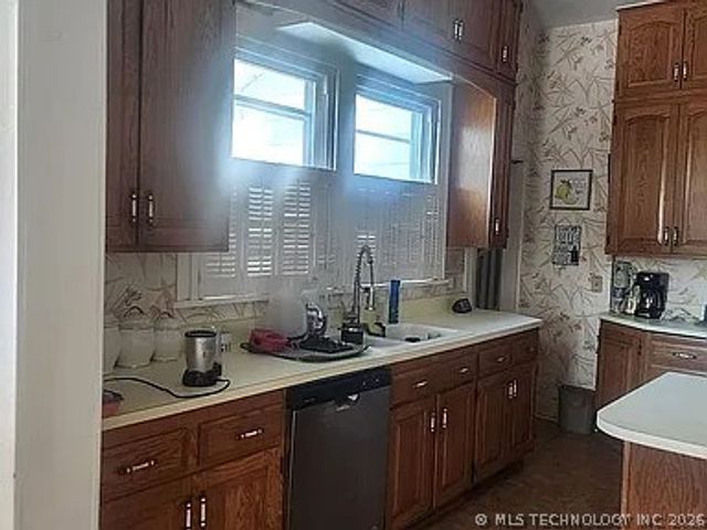 924 Vine Street, Chelsea, OK 74016