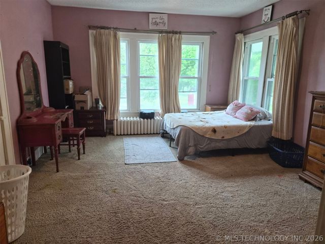 924 Vine Street, Chelsea, OK 74016