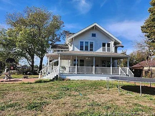 924 Vine Street, Chelsea, OK 74016