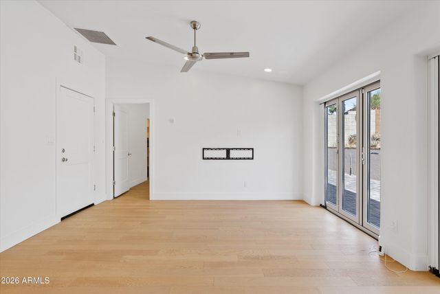 8515 N 13th Place, Phoenix, AZ 85020