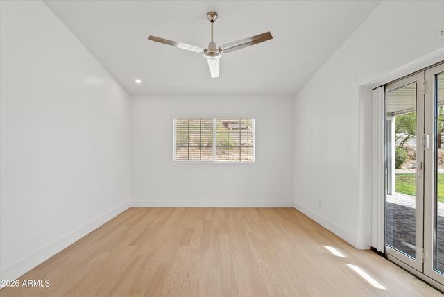 8515 N 13th Place, Phoenix, AZ 85020