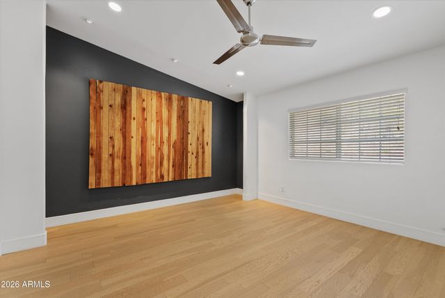 8515 N 13th Place, Phoenix, AZ 85020