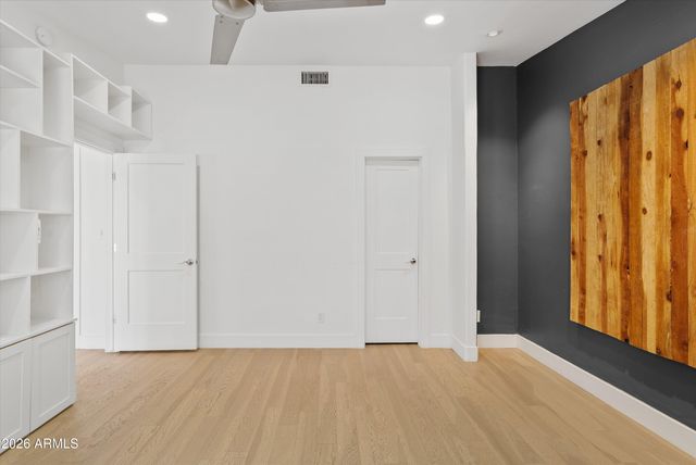 8515 N 13th Place, Phoenix, AZ 85020