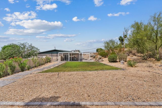 8515 N 13th Place, Phoenix, AZ 85020