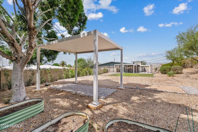 8515 N 13th Place, Phoenix, AZ 85020