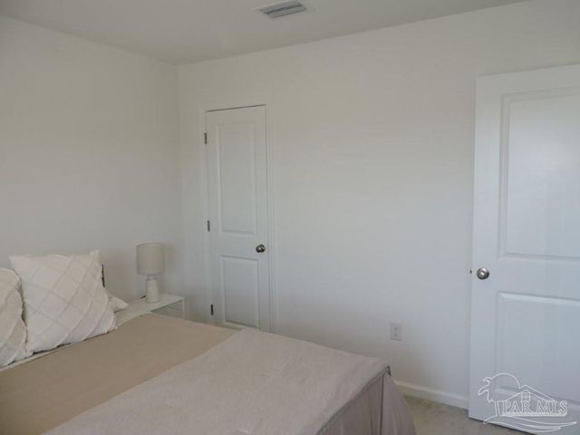 4664 Carlstrom Ln, Pensacola, FL 32507