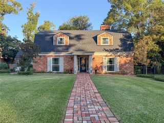 1704 Harrison Road, Brenham, TX 77833