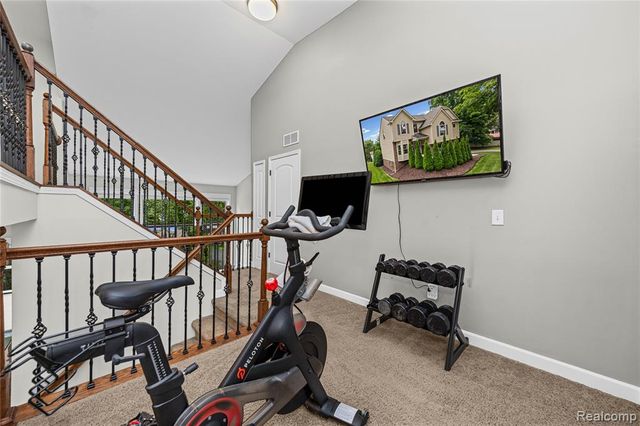 730 Leon Road, Walled Lake, MI 48390