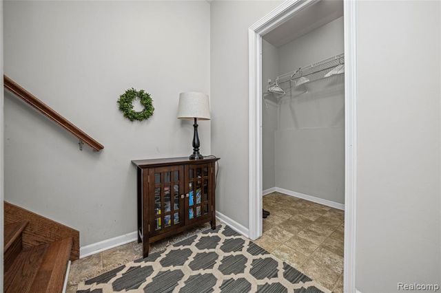 730 Leon Road, Walled Lake, MI 48390