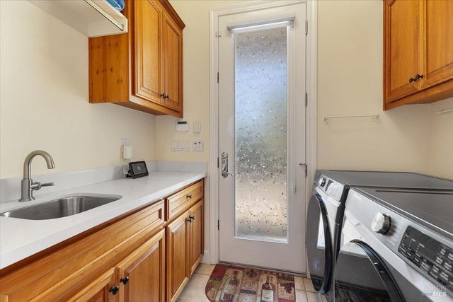 416 San Lorenzo Ct, Sonoma, CA 95476