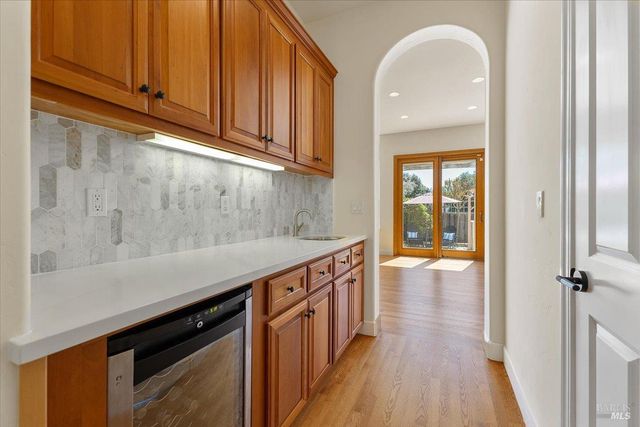 416 San Lorenzo Ct, Sonoma, CA 95476