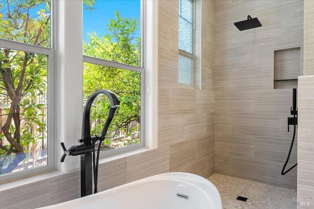 416 San Lorenzo Ct, Sonoma, CA 95476