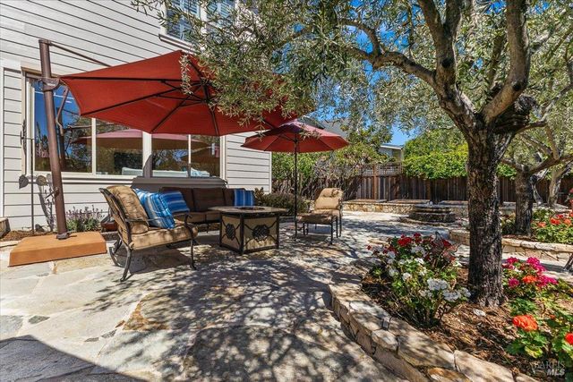 416 San Lorenzo Ct, Sonoma, CA 95476