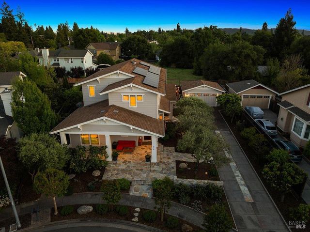 416 San Lorenzo Ct, Sonoma, CA 95476