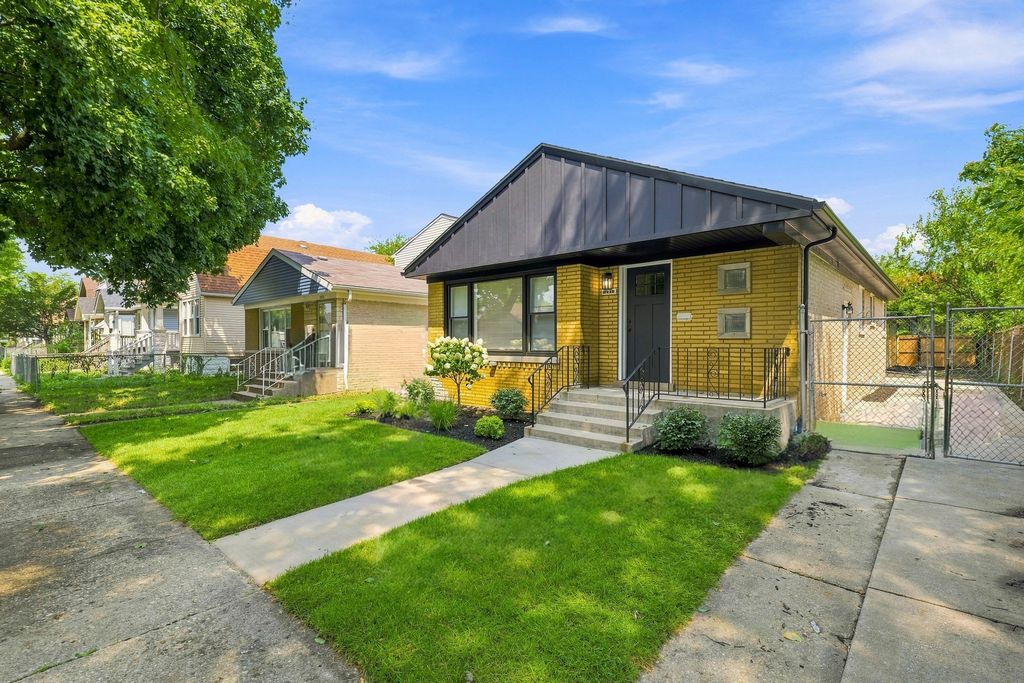 10933 S Eggleston Avenue, Chicago, IL 60628 — photo 2