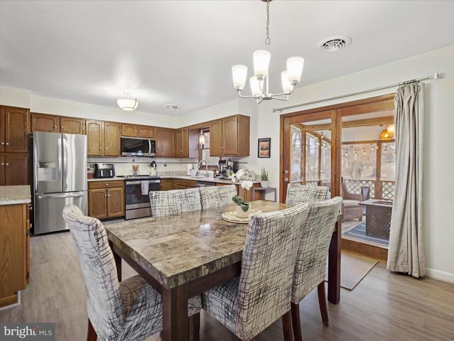 257 VALLEY DR, Fayetteville, PA 17222