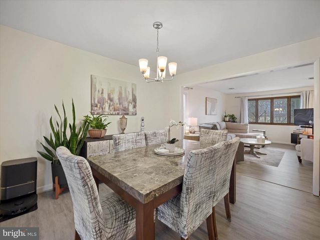 257 VALLEY DR, Fayetteville, PA 17222