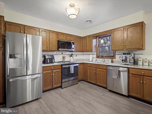 257 VALLEY DR, Fayetteville, PA 17222