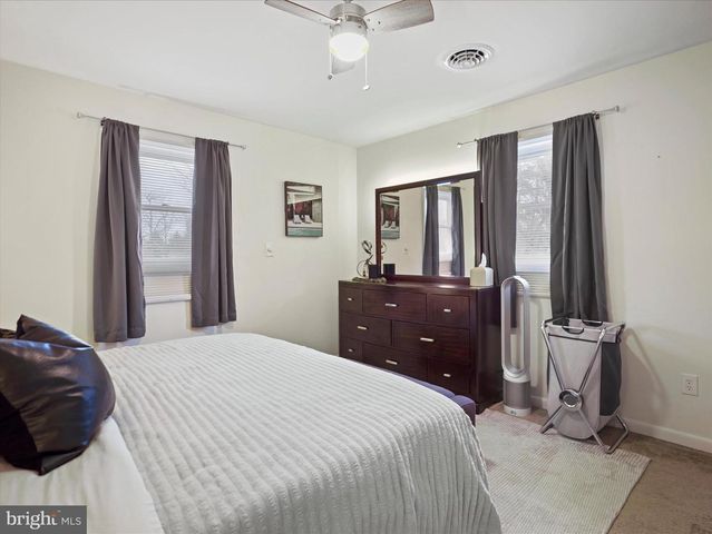 257 VALLEY DR, Fayetteville, PA 17222