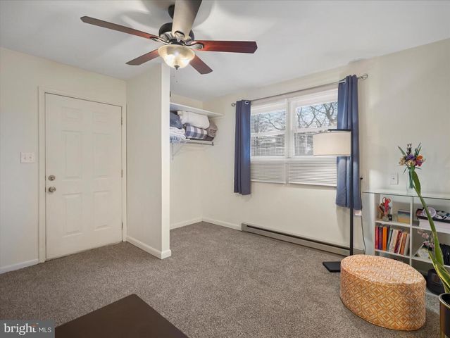 257 VALLEY DR, Fayetteville, PA 17222