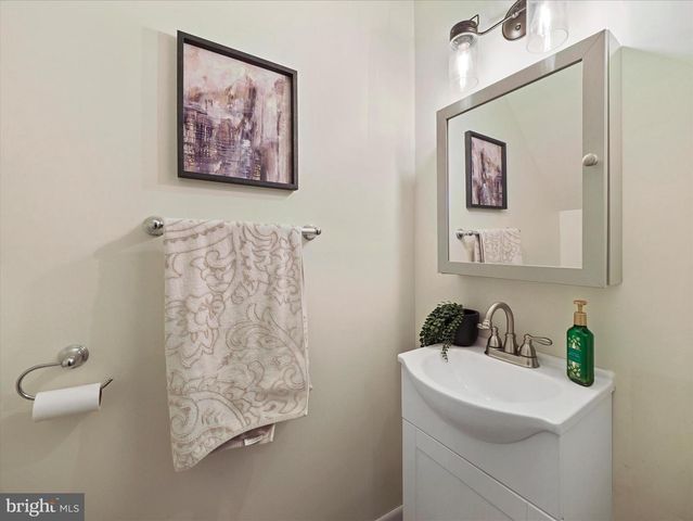 257 VALLEY DR, Fayetteville, PA 17222