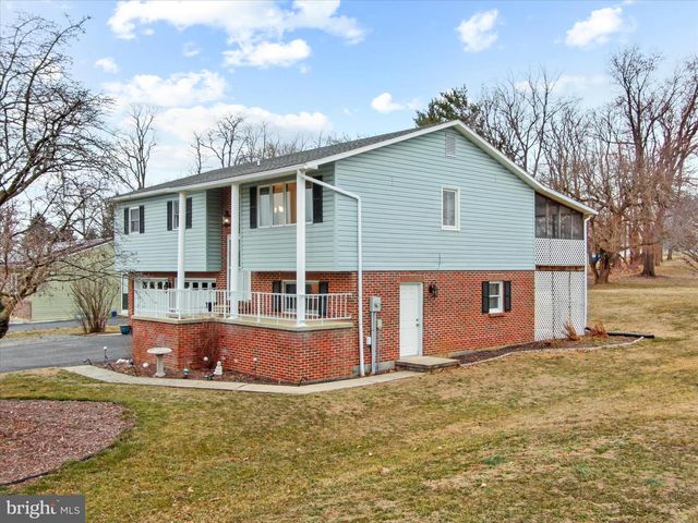 257 VALLEY DR, Fayetteville, PA 17222