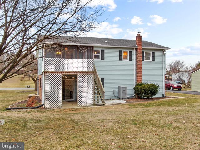 257 VALLEY DR, Fayetteville, PA 17222