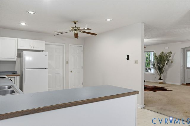 1570 Meade Point Dr, Powhatan, VA 23139