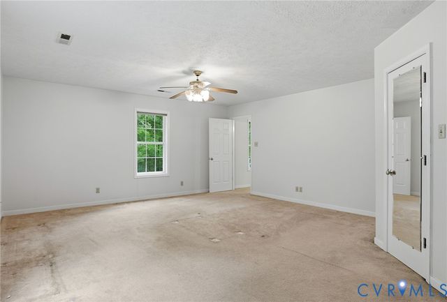 1570 Meade Point Dr, Powhatan, VA 23139