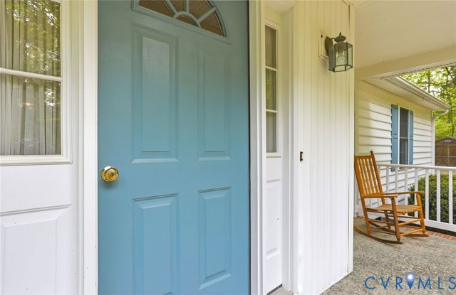 1570 Meade Point Dr, Powhatan, VA 23139