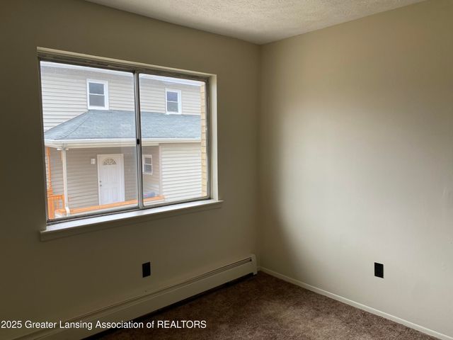 829 E Shiawassee Street, Lansing, Lansing, MI 48912