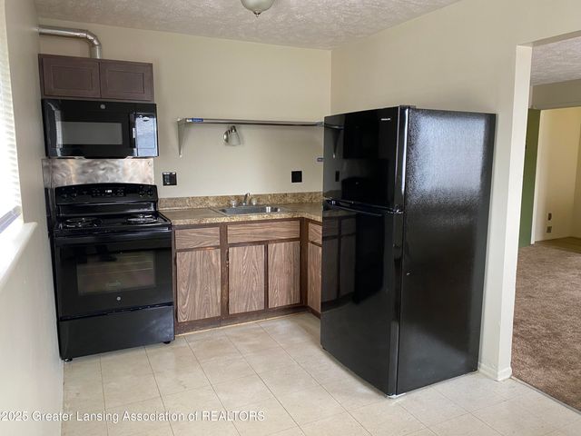 829 E Shiawassee Street, Lansing, Lansing, MI 48912