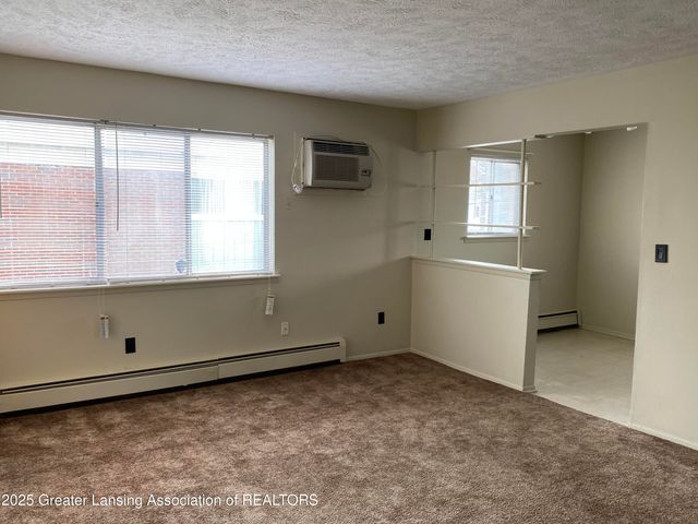 829 E Shiawassee Street, Lansing, Lansing, MI 48912