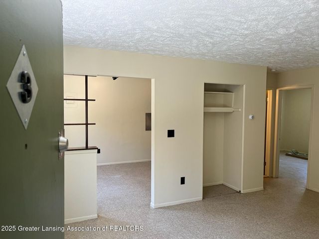 829 E Shiawassee Street, Lansing, Lansing, MI 48912