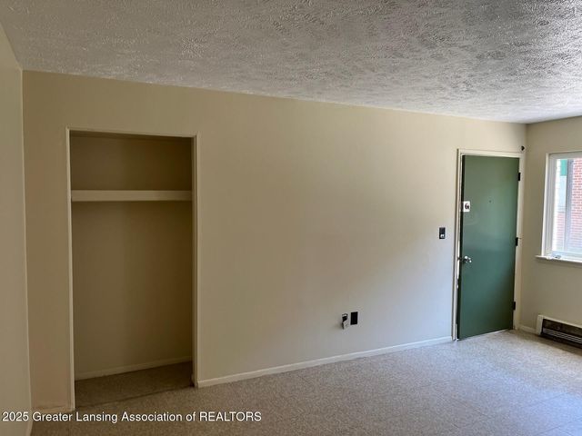 829 E Shiawassee Street, Lansing, Lansing, MI 48912