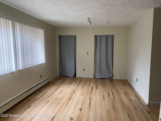 829 E Shiawassee Street, Lansing, Lansing, MI 48912