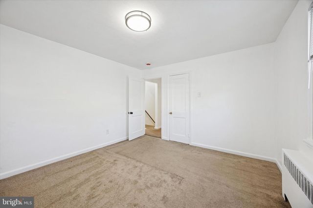 206 W PARKWAY AVE, Chester, PA 19013