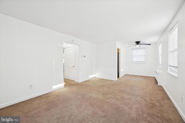 206 W PARKWAY AVE, Chester, PA 19013