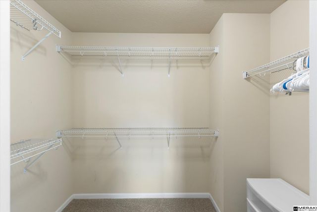 18707 Birchwood Avenue, Omaha, NE 68136