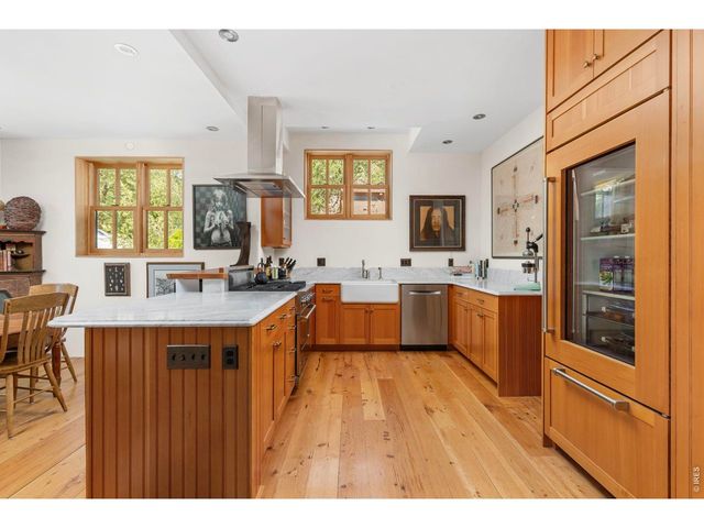 22 Artesian Dr, Eldorado Springs, CO 80025